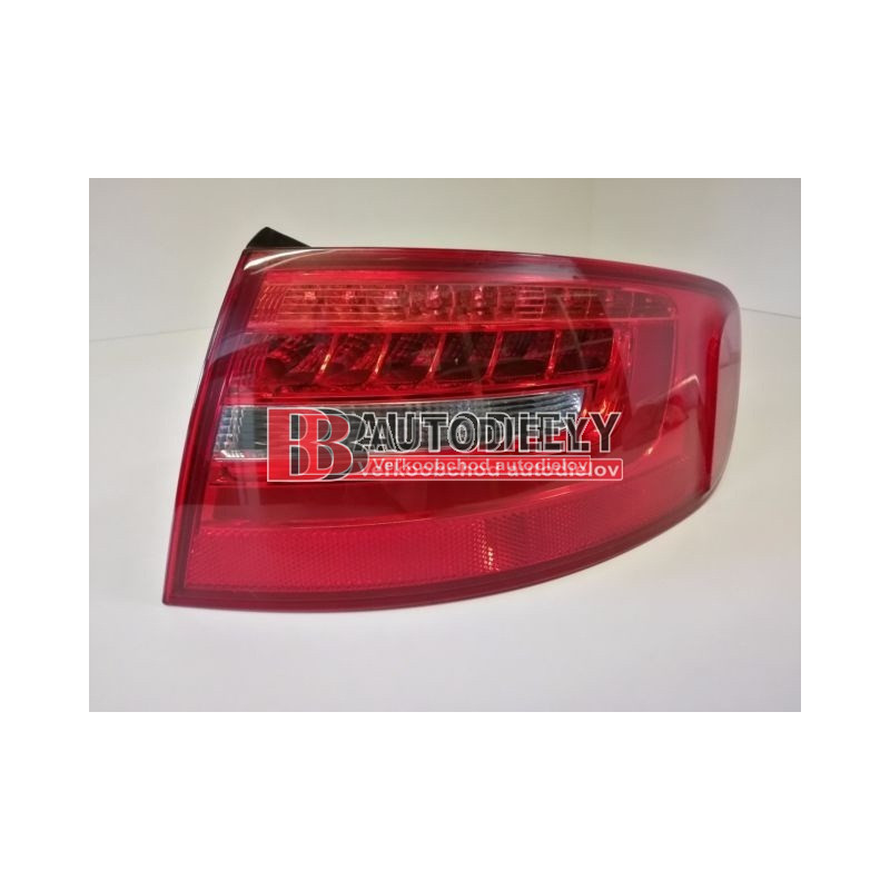 AUDI A4 1/2012- Zadné svetlo, pravé  -LED /vonkajšie/ - pre KOMBI