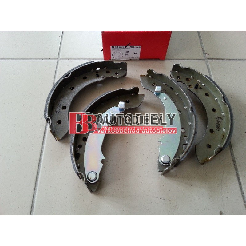 RENAULT LAGUNA 3/94-6/98- Zadné brzdové čeluste  /BREMBO/ -203,2mm